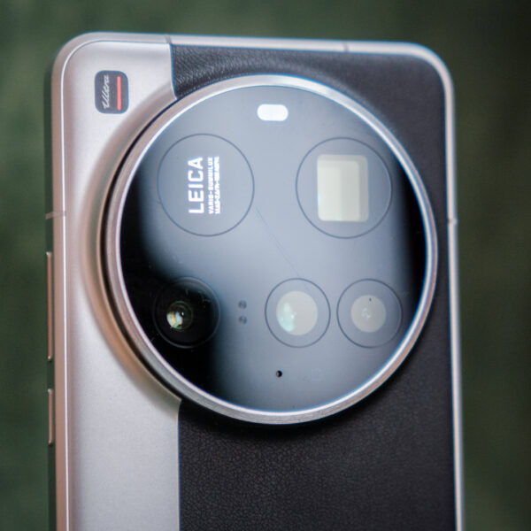 This is the only reason I still buy flagship Android phones in 2026