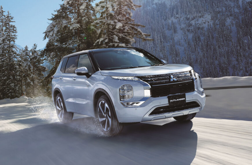 New Mitsubishi Outlander PHEV and L200 confirmed for UK