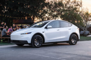 Tesla Model Y gets £3k price cut as&hellip;