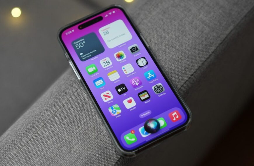 iPhone users begin to receive&hellip;