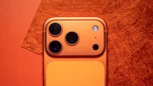 Tech News Wrap: Apple snags Gemini, massive Verizon&hellip;