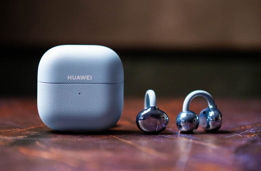 Still using regular earbuds? Huawei’s FreeClip 2 are the most comfortable (and best-sounding) open earbuds I used yet — you’ll need to use these to feel the difference