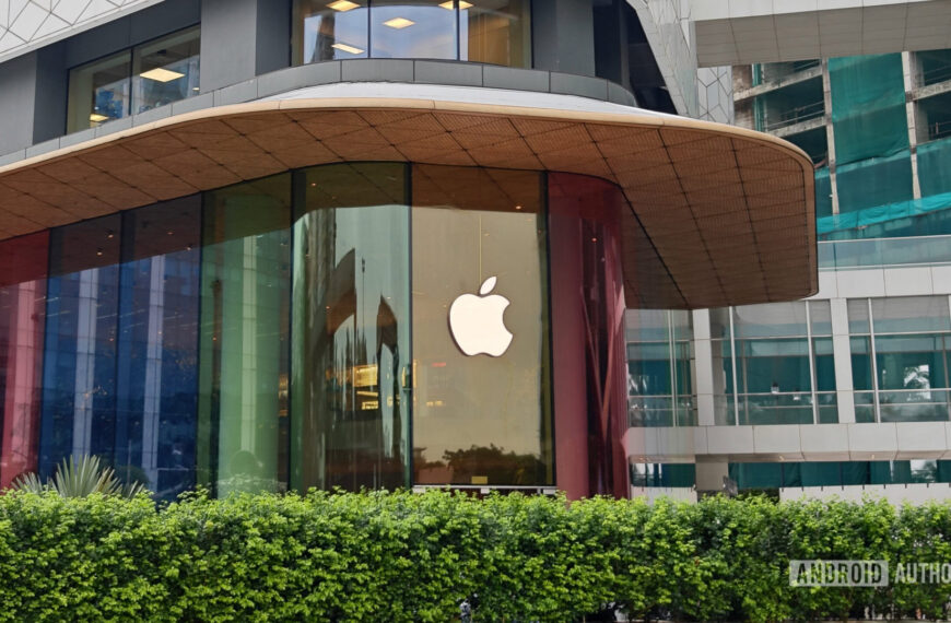 Apple aims to make the iPhone irreplaceable with its wearables and Android needs to be ready