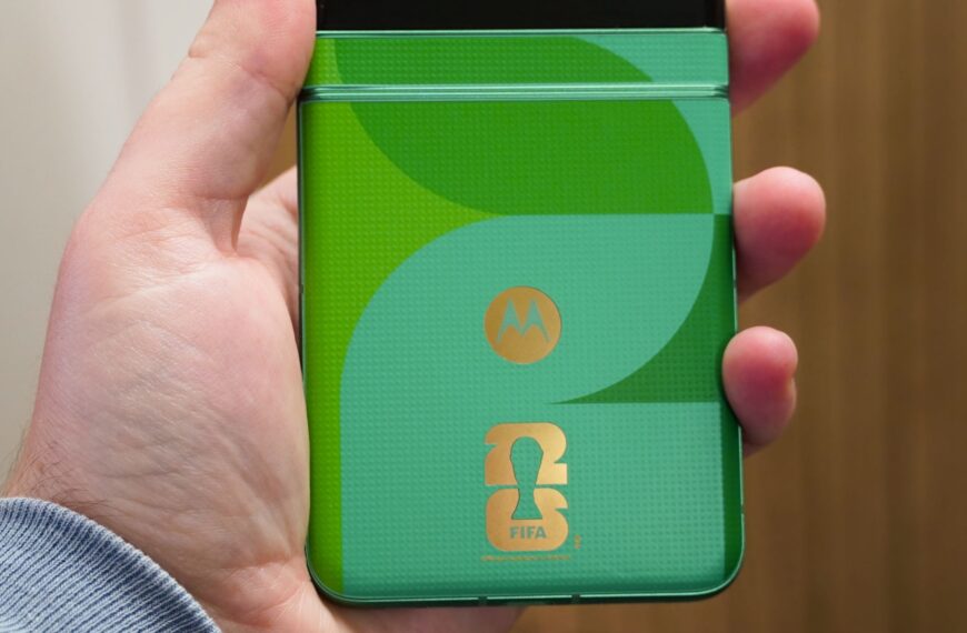 I unboxed Motorola’s Razr FIFA World Cup 26 Edition