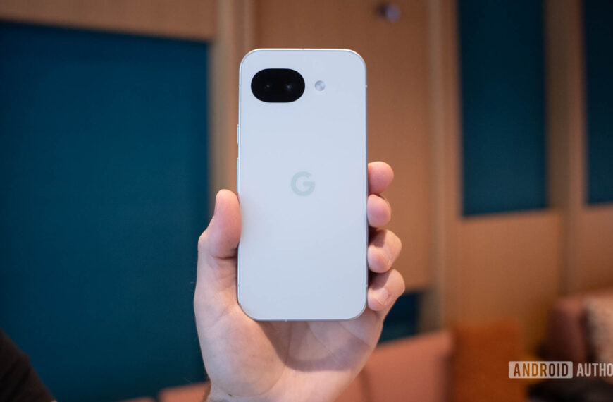 5 reasons I’d get the the Pixel 10a over the Galaxy S25 FE