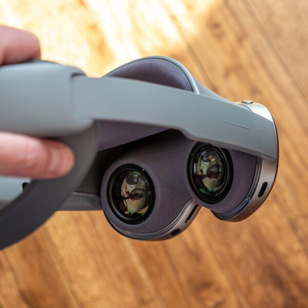 I thought my Galaxy XR was broken, but then I realized I was wearing it wrong