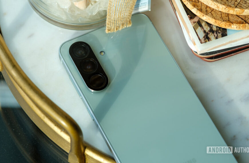 My theory about the Galaxy S26 design was right, but I’m worried it’s not enough