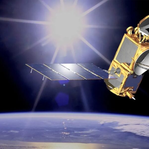 iPhone 18 Pro 5G via satellite rumor gets new support