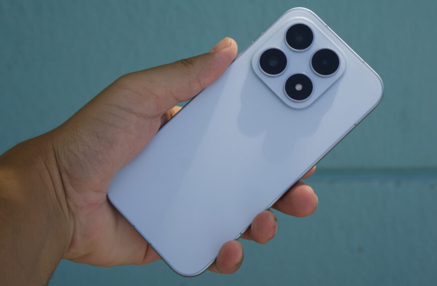 The Xiaomi 17 is the most iPhone-like Android…