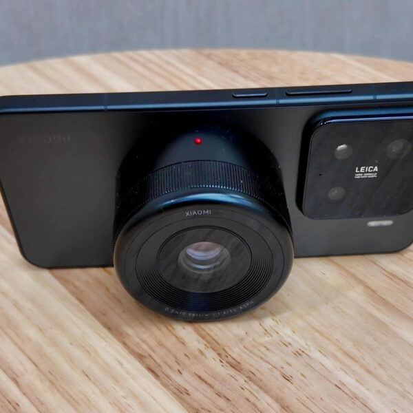 Xiaomi magnetic add-on camera concept might come out this year