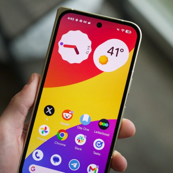 You can finally remove the At a Glance widget in Android 17 Beta 1