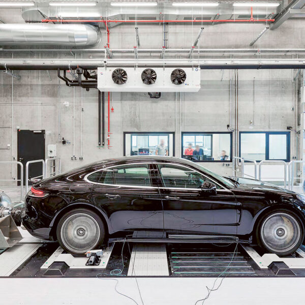 How Porsche is using computer simulation to detect vibrations