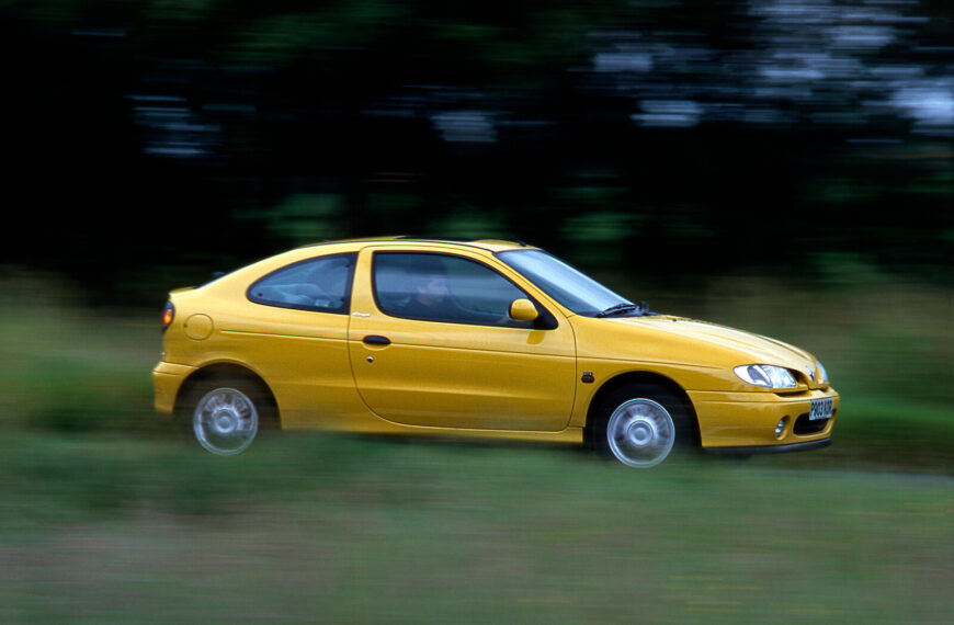 Renault Megane Coupe – the retro bargain you forgot you wanted