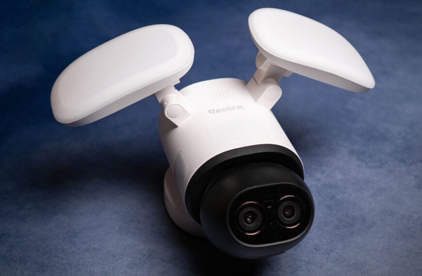 I used Reolink’s 360-degree outdoor…