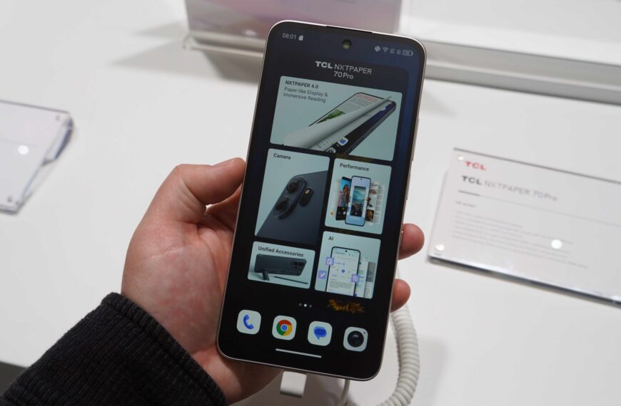 I used the TCL NXTPAPER 70 Pro’s e-paper display, and I can’t wait for the US launch next month