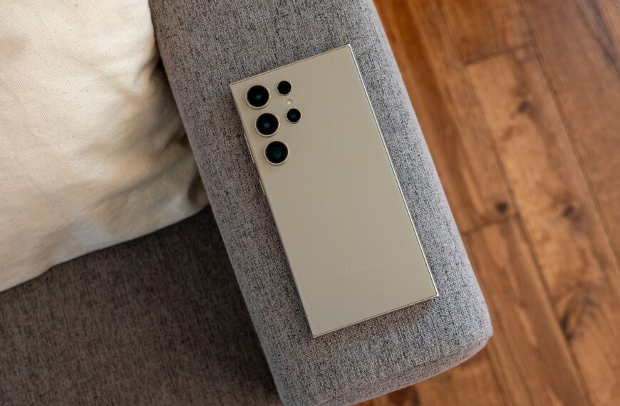 Good news for Samsung fans: One UI 8.5 could land on Galaxy S24 and FE phones soon