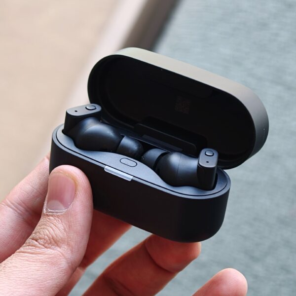 Don’t miss this! These earbuds beat the AirPods Pro 3 for me, and they’re now $50 off