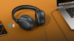 These wireless headphones boast great sound with 70&hellip;