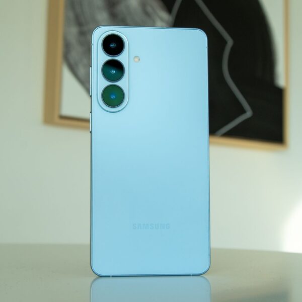 The Galaxy S26 Plus is a good phone with a major problem that Samsung needs to figure out