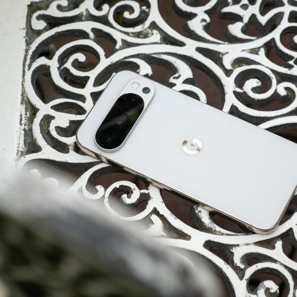 Google is still fixing the Pixel 10’s graphics issues in its March security update