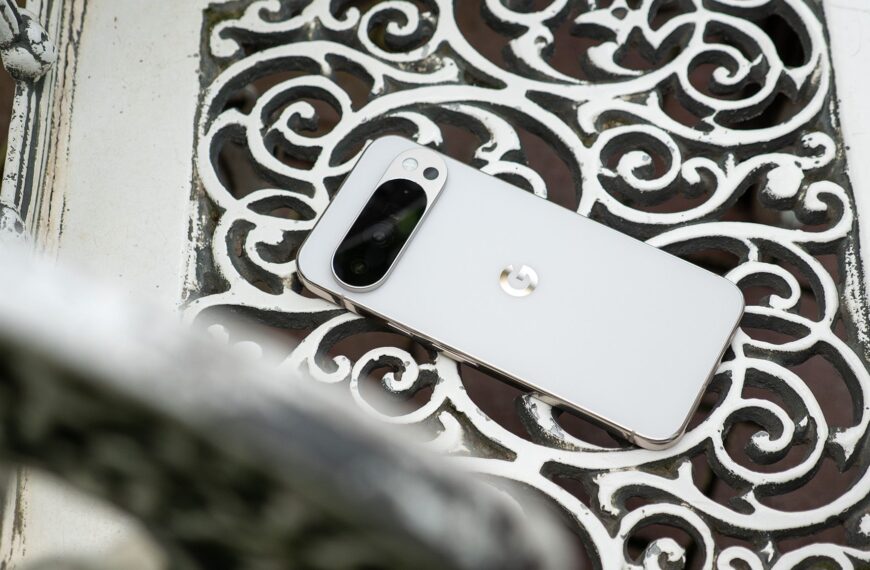 Google is still fixing the Pixel 10’s graphics issues in its March security update