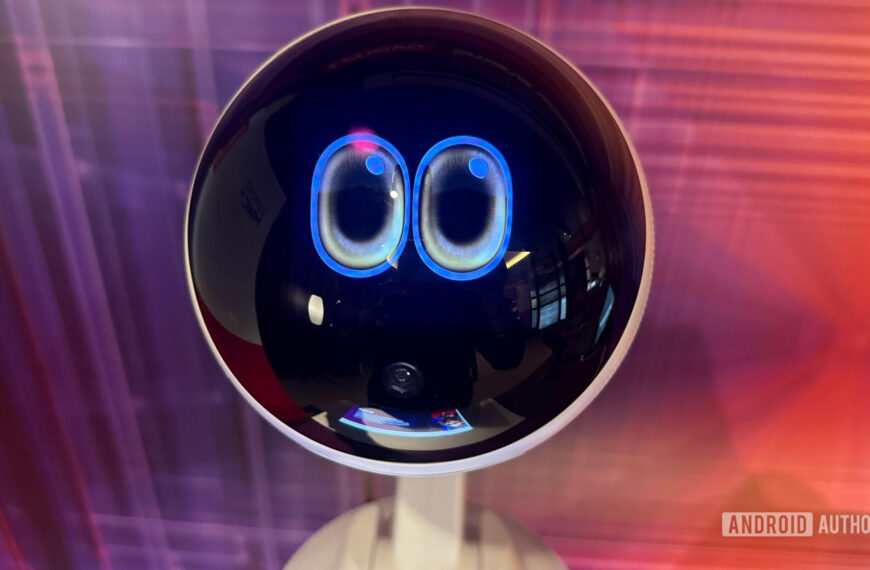 I tried a physical AI assistant at MWC 2026, and I’m not sure we need one