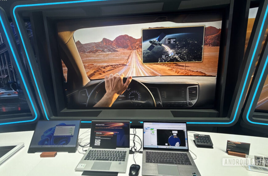 Your Android-powered car could soon steal your phone’s satellite superpowers