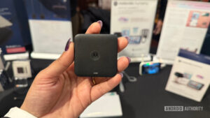 Motorola MA2 wireless Android Auto adapter adds multipoint&hellip;