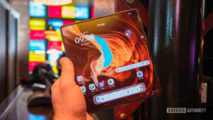 Motorola Razr Fold pre-orders start very soon