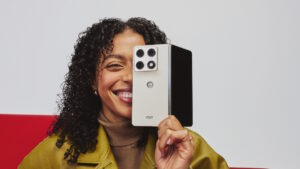 Motorola goes for the foldable crown with the&hellip;