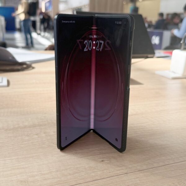 OPPO’s next foldable phone is launching soon with surprise stylus
