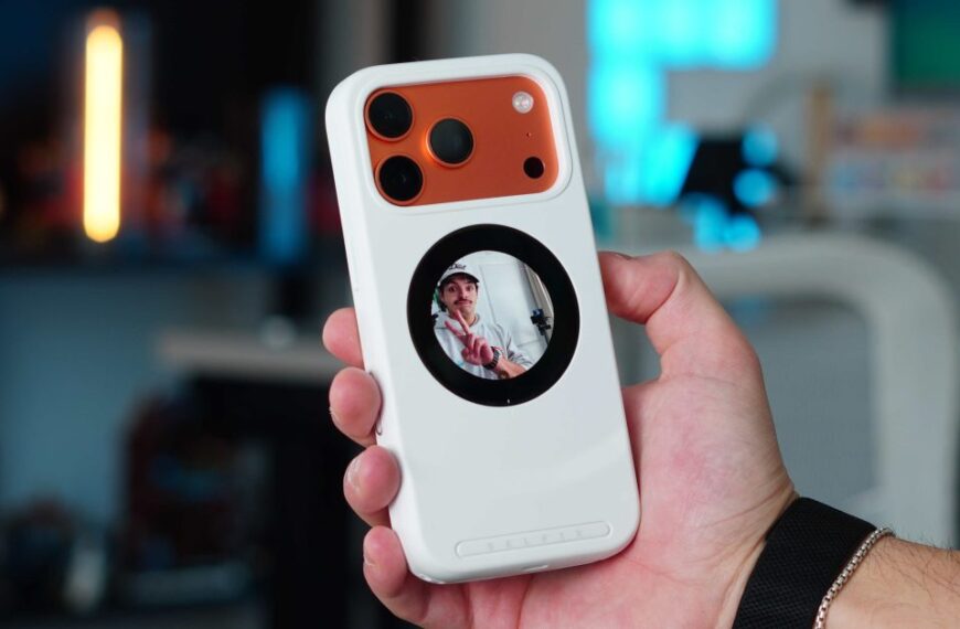 This iPhone Case Adds a Rear touchscreen & Extra storage