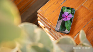 Wallpaper Wednesday: Android wallpapers 2026-03-11