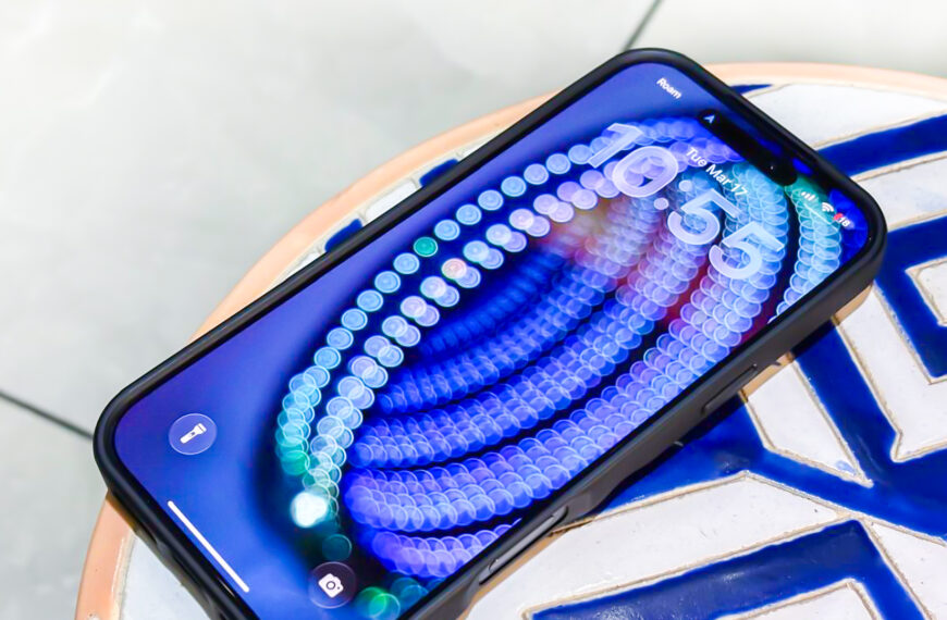 Wallpaper Wednesday: Android wallpapers 2026-03-18