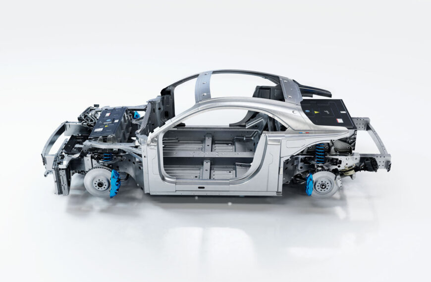 A110 EV still Alpine’s focus but ICE variant adds ‘growth possibilities’