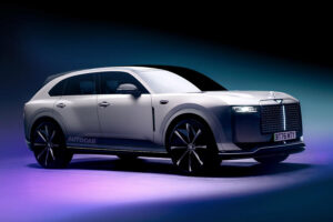 Bentley won’t re-engineer debut EV to take combustion&hellip;