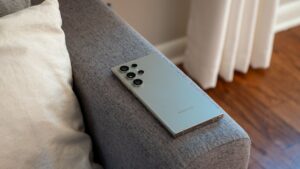 This one’s for you, Galaxy S24: Samsung drops&hellip;