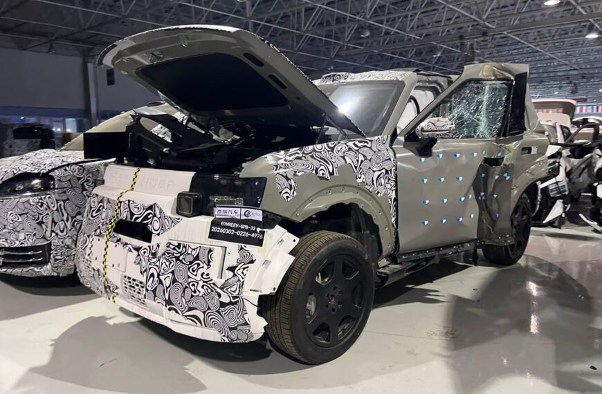 First look at new Freelander as crash test pictures leaked