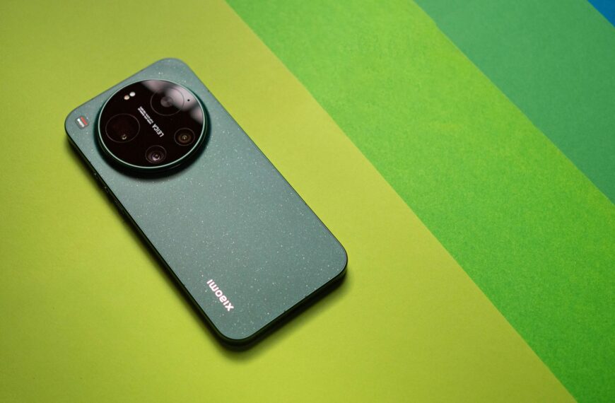 Xiaomi 17 vs. Xiaomi 17 Ultra: Sibling rivalry