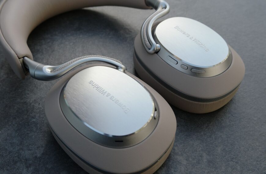 Bowers & Wilkins Px8 S2 review: the best luxury ANC headphones right now