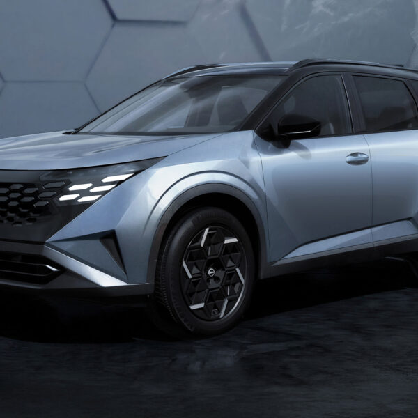 New Nissan X-Trail revealed with E-power tech and bold new look