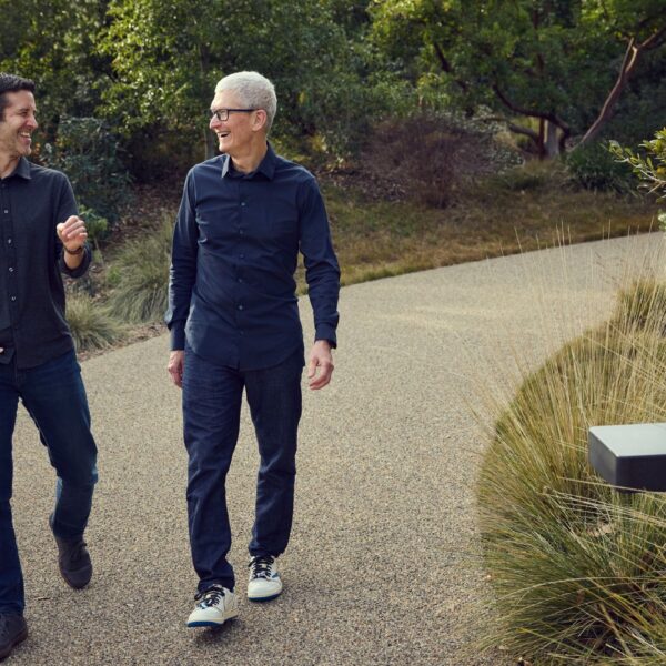 Apple’s Tim Cook is stepping down as CEO later this year — here’s the Apple veteran next up