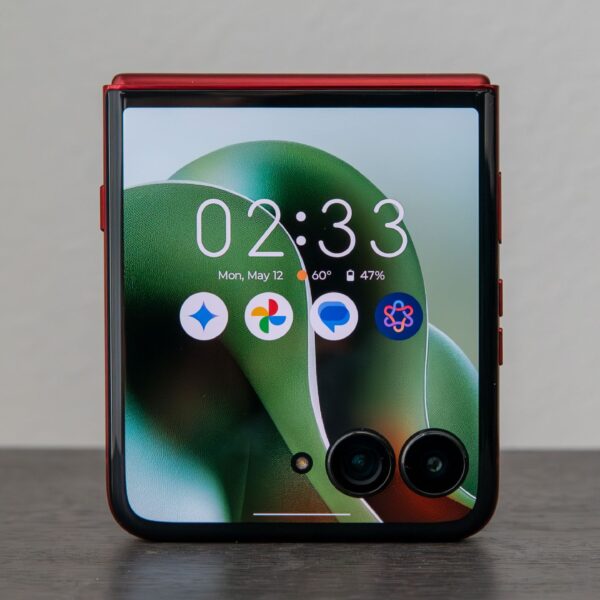 My 5 biggest takeaways after using the Motorola Razr Ultra 2025 for a year