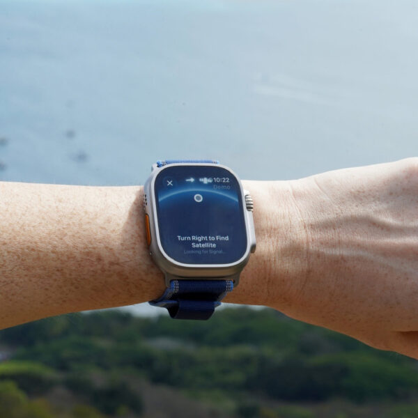 Apple Watch Ultra 3 drops to its best price this year