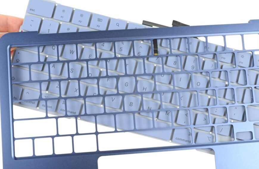 Apple gets bottom ranking for repairability of iPhones and MacBooks