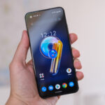 Manufacturers want you to say goodbye to small phones once and for all