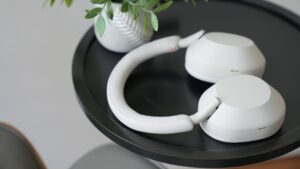 You have eight hours to snag Sony WH-1000XM5&hellip;