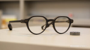 These smart glasses now let you read ebooks&hellip;