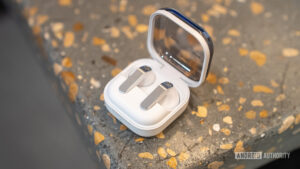 More evidence of Samsung’s secret new Galaxy Buds&hellip;