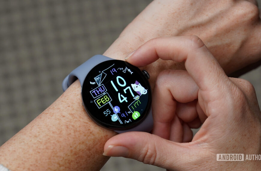 Google creates confusion with a “new” Wear OS 6.1 update